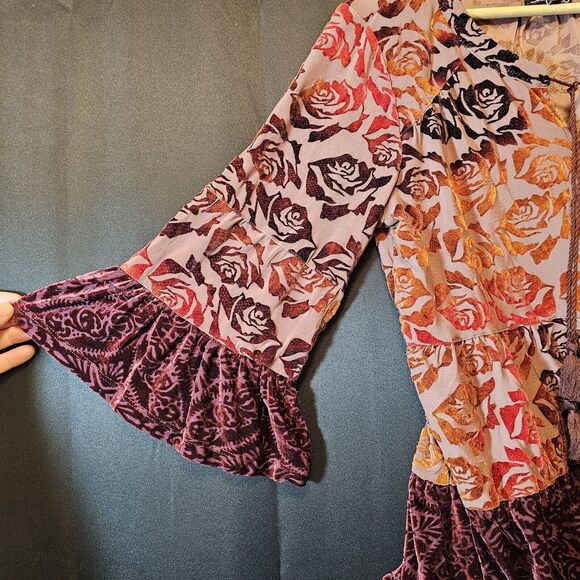 RXB Burgundy Red Gold Floral Velvet Burnout Velour Top Tiered Bell Sleeves Small - Picture 6 of 10
